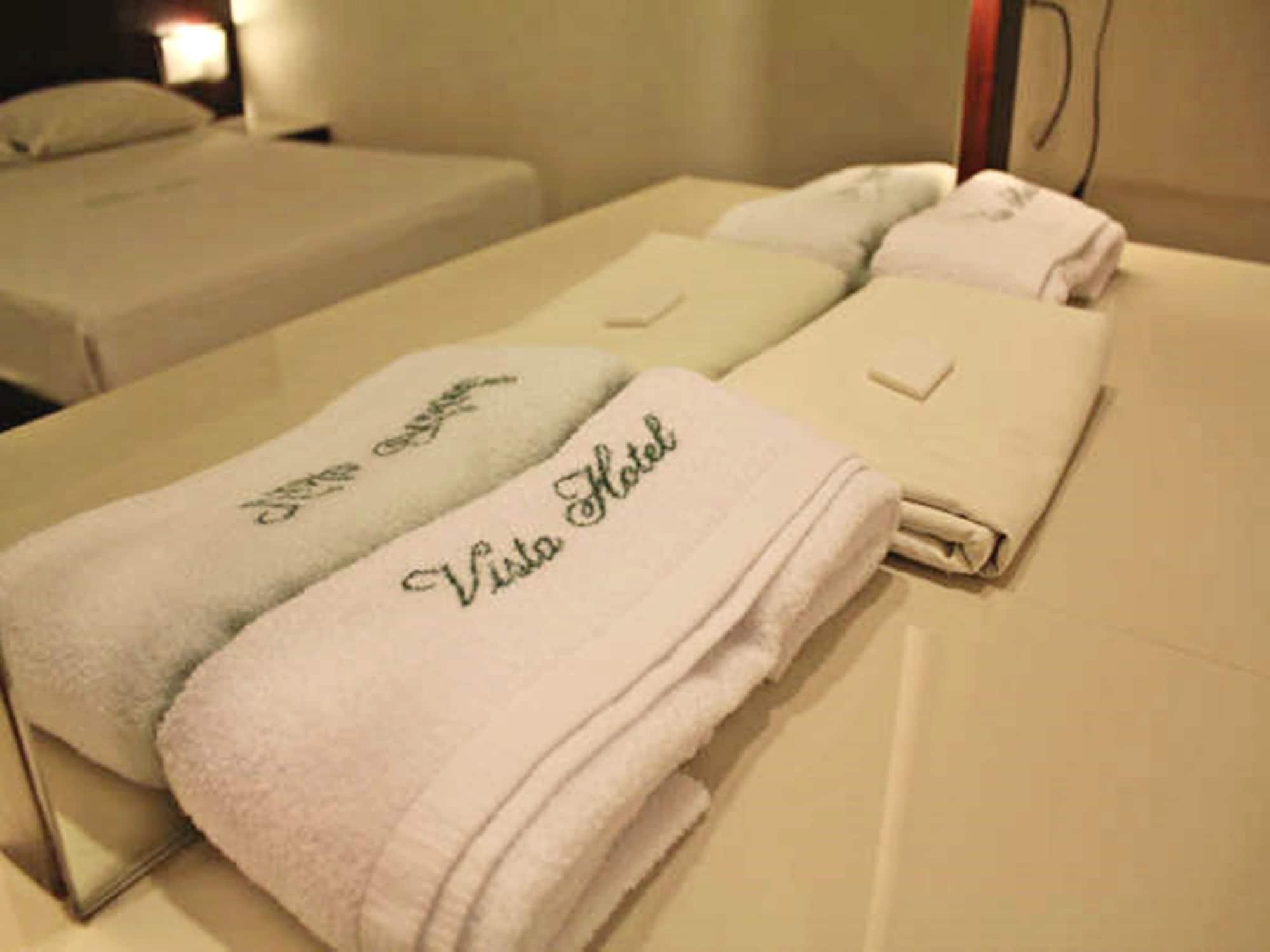 Vista Hotel Cubao Quezon City Eksteriør billede
