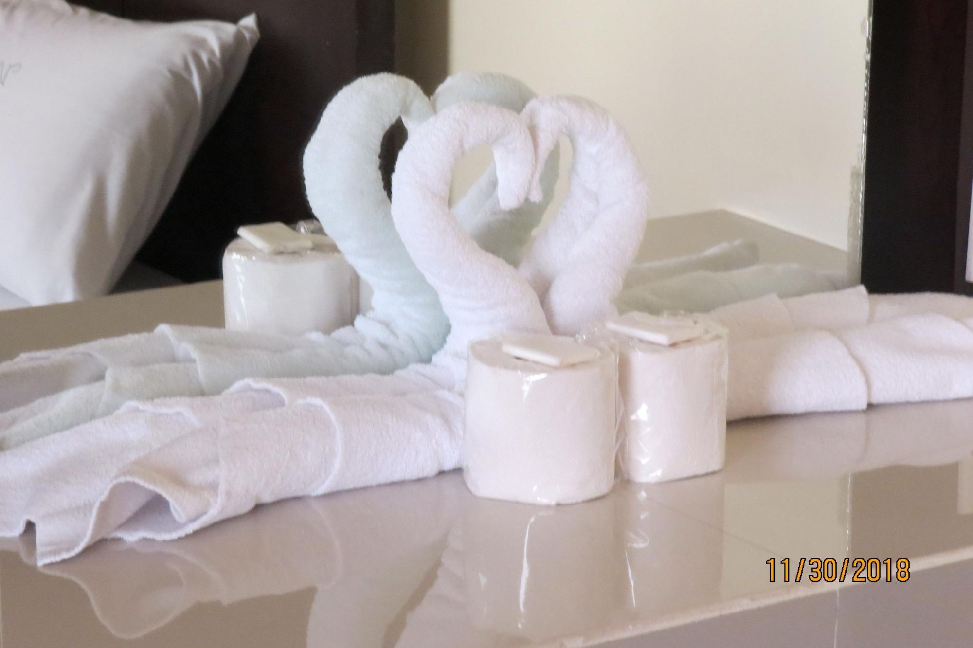 Vista Hotel Cubao Quezon City Eksteriør billede