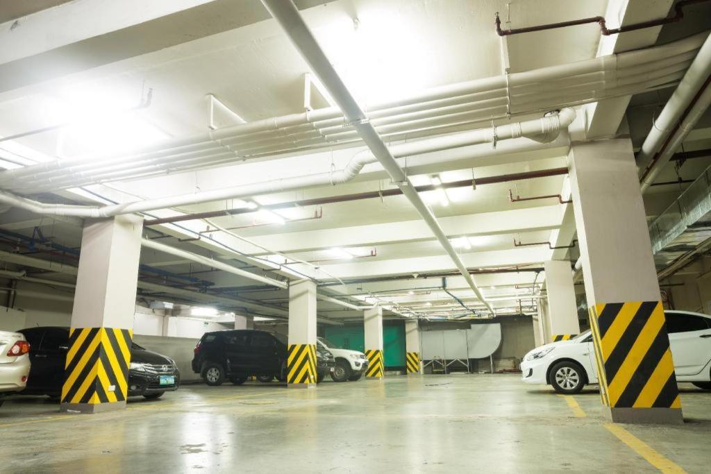 Vista Hotel Cubao Quezon City Eksteriør billede